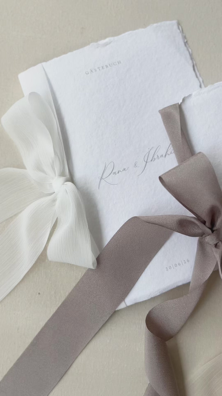 Büttenpapier Gästebuch handgeschöpft & personalisiert inklusive Schleife